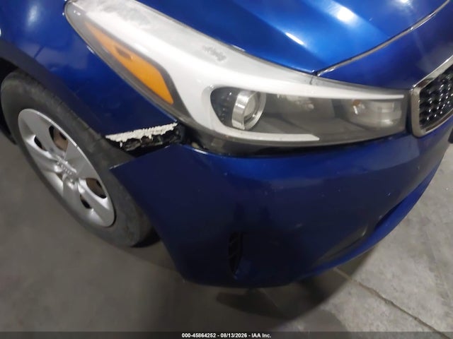 KIA FORTE LX 2018 3KPFK4A77JE262176 Image 17