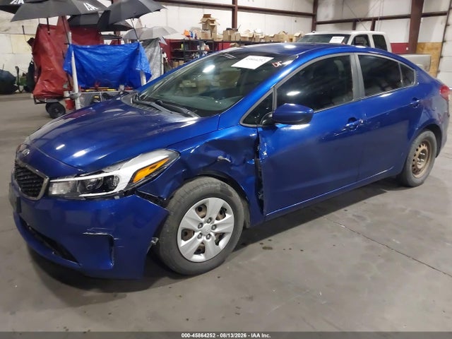 KIA FORTE LX 2018 3KPFK4A77JE262176 Image 2