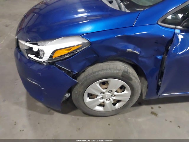 KIA FORTE LX 2018 3KPFK4A77JE262176 Image 6