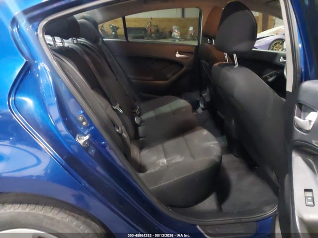 KIA FORTE LX 2018 3KPFK4A77JE262176 Image 8