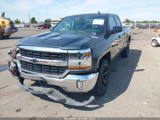 Chevrolet Silverado 1500 Lt 2017 1GCRCREC0HZ166399 Image 2