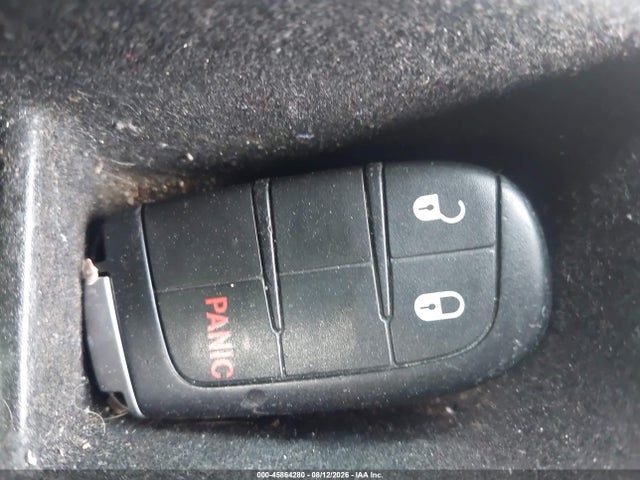 45864280 :رقم المزاد ، 1C4RJFAG5FC140426 vin ، 2015 Jeep Grand Cherokee Laredo مزاد بيع