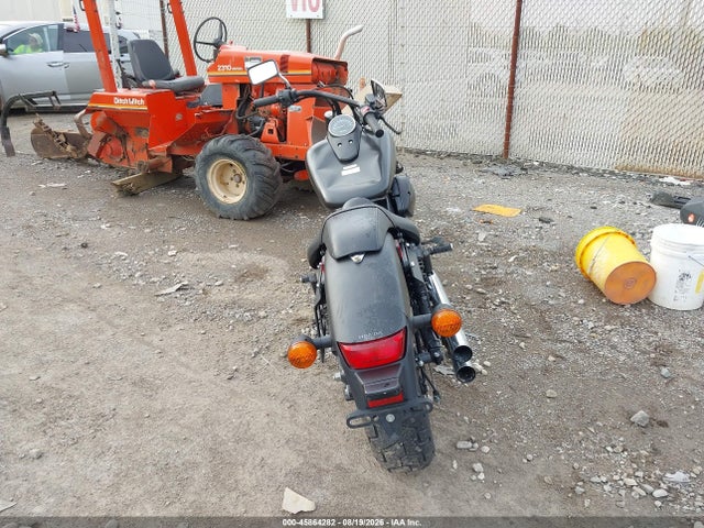 2017 Honda Vt750 C2b მანქანა იყიდება აუქციონზე, vin: JH2RC5379HK700367, აუქციონის ნომერი: 45864282