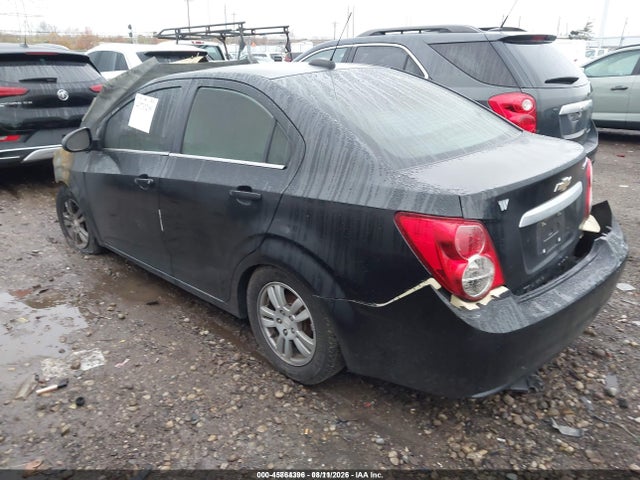45864396 :رقم المزاد ، 1G1JC5SH8F4178650 vin ، 2015 Chevrolet Sonic Lt Auto مزاد بيع