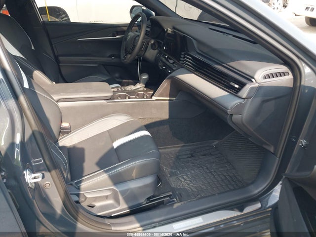 Toyota CAMRY SE 2026 4T1DBADK0TU556864 Image 5