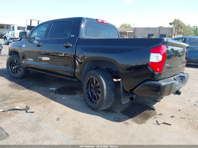 45864429 :رقم المزاد ، 5TFDY5F10HX650134 vin ، 2017 Toyota Tundra Sr5 5.7l V8 مزاد بيع
