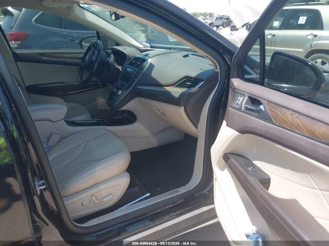 Продаж на аукціоні авто 2018 Lincoln Mkc Reserve, vin: 5LMCJ3C94JUL32211, номер лоту: 45864439