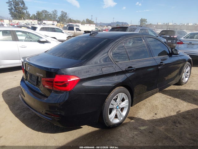 BMW 328I 2016 WBA8E9G59GNU28640 Image 4