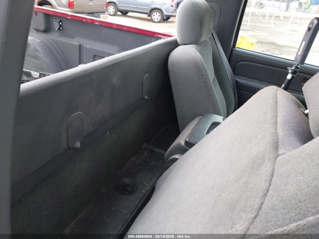 Продаж на аукціоні авто 2005 Chevrolet Silverado 2500hd Ls, vin: 1GCHK24235E170867, номер лоту: 45864504