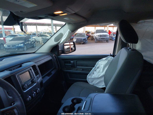 45864569 :رقم المزاد ، 1C6RR6FT1NS154589 vin ، 2022 Ram 1500 Classic Tradesman  4x2 6'4 Box مزاد بيع