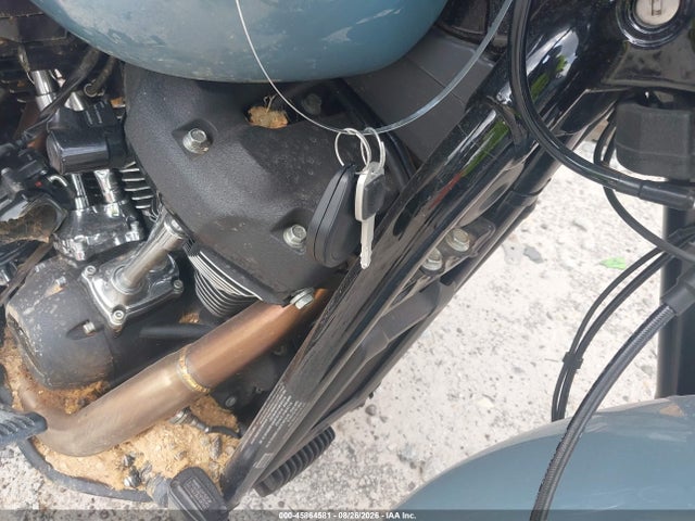 45864581 :رقم المزاد ، 1HD1YWZ11RB038977 vin ، 2024 Harley-davidson Fxlrs مزاد بيع