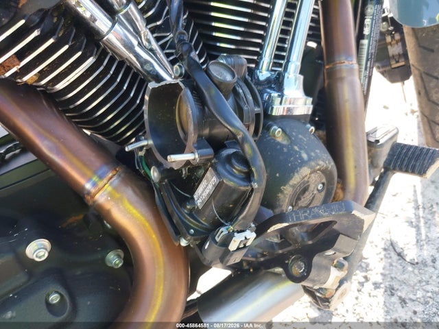 45864581 :رقم المزاد ، 1HD1YWZ11RB038977 vin ، 2024 Harley-davidson Fxlrs مزاد بيع
