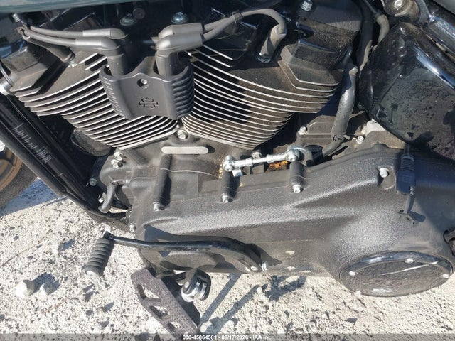 45864581 :رقم المزاد ، 1HD1YWZ11RB038977 vin ، 2024 Harley-davidson Fxlrs مزاد بيع