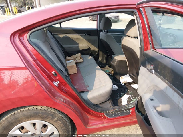 Hyundai ELANTRA SE 2019 5NPD74LF7KH442655 Image 8