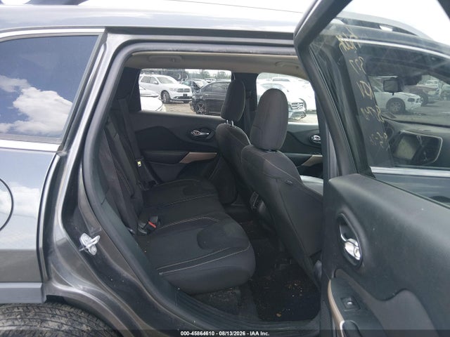 Продажа на аукционе авто 2017 Jeep Cherokee Latitude, vin: 1C4PJLCS1HW592995, номер лота: 45864610