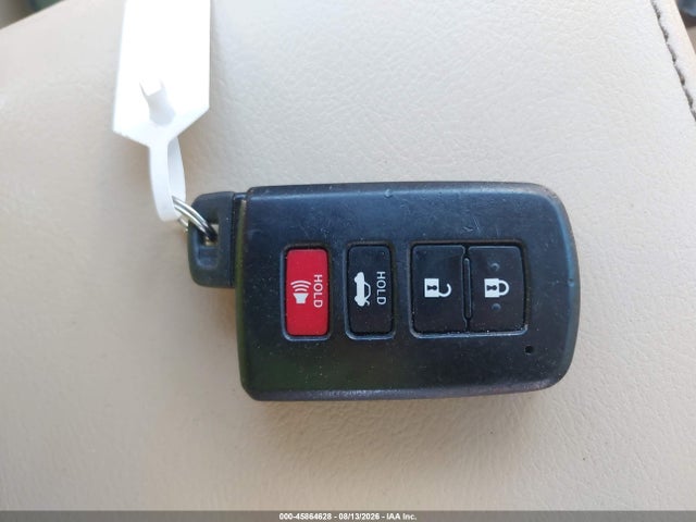 2016 Toyota Camry Hybrid Xle მანქანა იყიდება აუქციონზე, vin: 4T1BD1FK9GU178984, აუქციონის ნომერი: 45864628