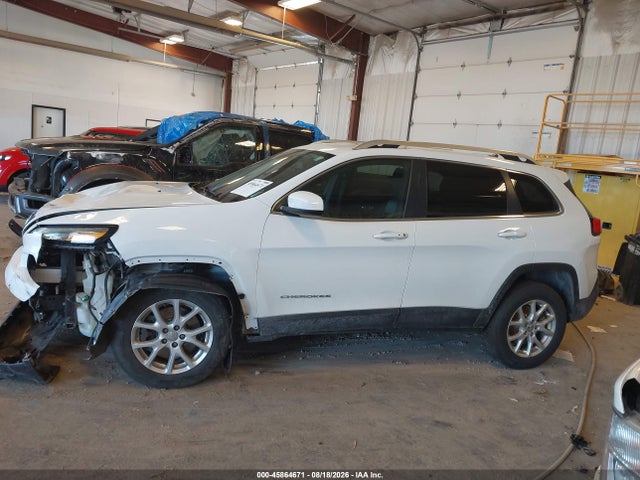 Продажа на аукционе авто 2014 Jeep Cherokee Latitude, vin: 1C4PJMCS2EW142662, номер лота: 45864671