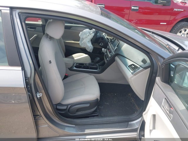Продажа на аукционе авто 2019 Hyundai Sonata Se, vin: 5NPE24AF7KH786329, номер лота: 45864676