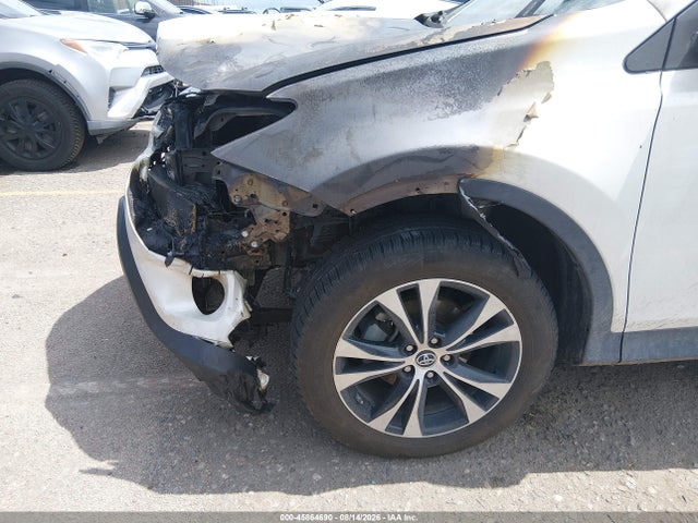 Продаж на аукціоні авто 2015 Toyota Rav4 Limited, vin: 2T3DFREV9FW380579, номер лоту: 45864690