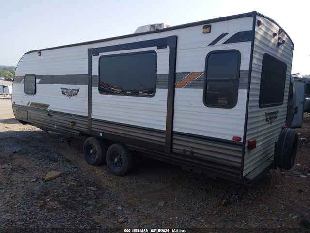 45864689 :رقم المزاد ، 4X4TWDZ23M7368560 vin ، 2021 Forest River Wildwood Towables مزاد بيع