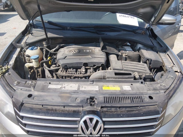 1VWAT7A30EC078715 Volkswagen Passat 1.8t Wolfsburg Edition