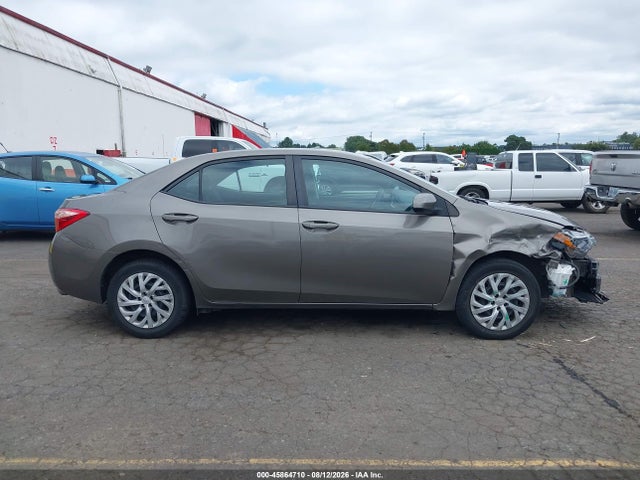 Toyota COROLLA LE 2018 2T1BURHE3JC061514 Image 13