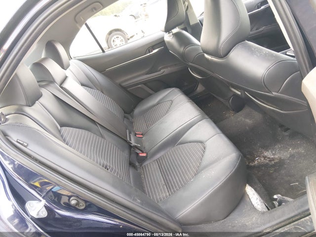 45864790 :رقم المزاد ، 4T1G11AK8NU663152 vin ، 2022 Toyota Camry Se مزاد بيع