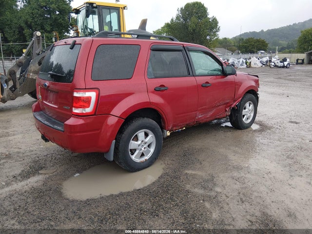 45864840 :رقم المزاد ، 1FMCU93G39KC33723 vin ، 2009 Ford Escape Xlt مزاد بيع