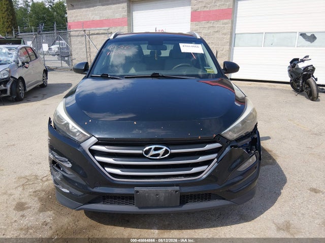 45864866 :رقم المزاد ، KM8J3CA44HU585518 vin ، 2017 Hyundai Tucson Se مزاد بيع