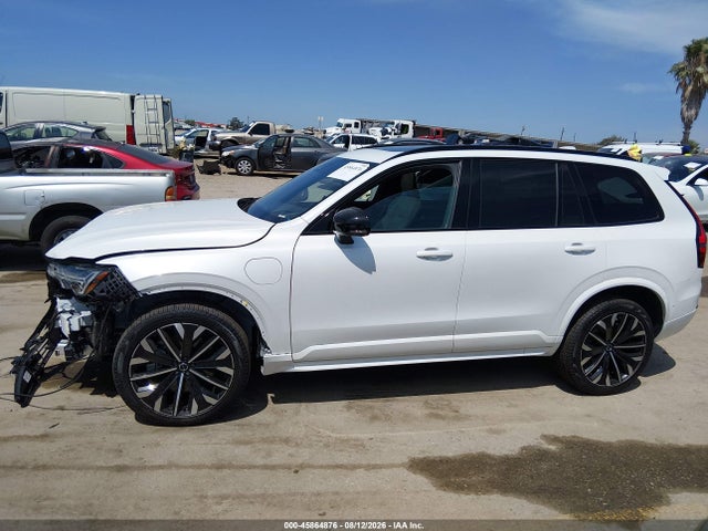 Продажа на аукционе авто 2026 Volvo Xc90 Plug-in Hybrid Ultra Dark Theme, T8 Awd, Electric/gasoline, 7 Seats, vin: YV4H60PM3T1536270, номер лота: 45864876