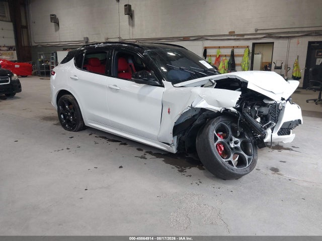 2022 Alfa Romeo Stelvio Veloce Ti Awd მანქანა იყიდება აუქციონზე, vin: ZASPAKBN1N7D45897, აუქციონის ნომერი: 45864914