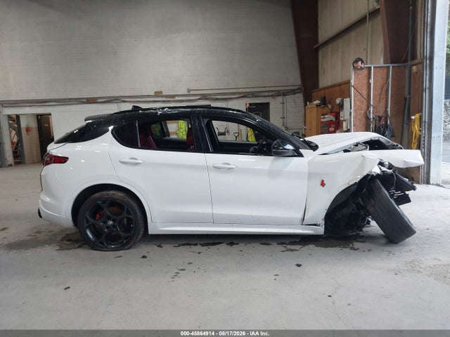Продаж на аукціоні авто 2022 Alfa Romeo Stelvio Veloce Ti Awd, vin: ZASPAKBN1N7D45897, номер лоту: 45864914