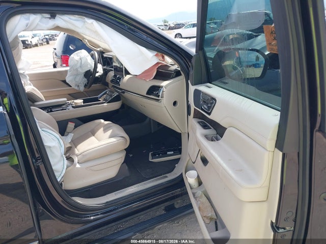Aukcja sprzedaży 2019 Lincoln Navigator L Reserve, vin: 5LMJJ3LT8KEL17595, numer aukcji: 45864915