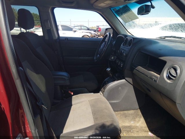 Продажа на аукционе авто 2016 Jeep Patriot Latitude, vin: 1C4NJPFA8GD810832, номер лота: 45864967