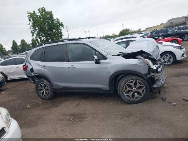 45864971 :رقم المزاد ، JF2SKAEC0NH400064 vin ، 2022 Subaru Forester Premium مزاد بيع