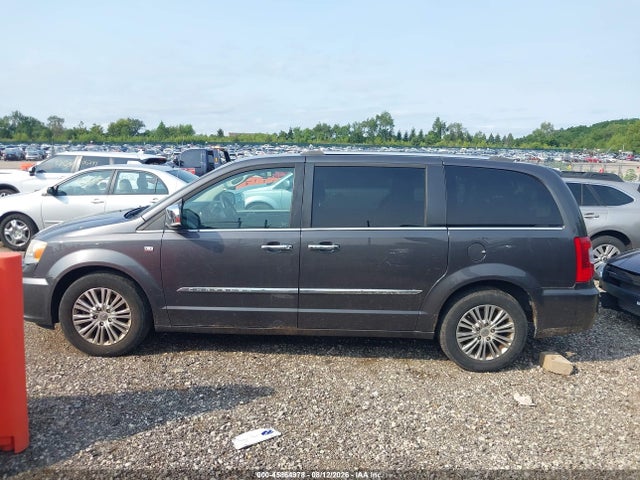 Продаж на аукціоні авто 2014 Chrysler Town & Country Touring-l 30th Anniversary, vin: 2C4RC1CG5ER374355, номер лоту: 45864978