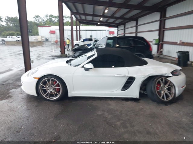 WP0CB2A83HS241171 Porsche 718 Boxster S