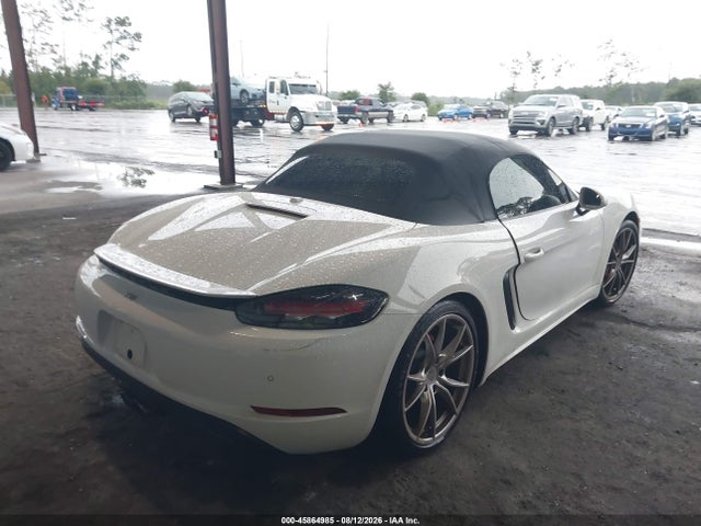 WP0CB2A83HS241171 Porsche 718 Boxster S