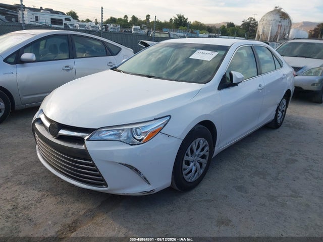 4T1BF1FK0GU555275 Toyota CAMRY LE
