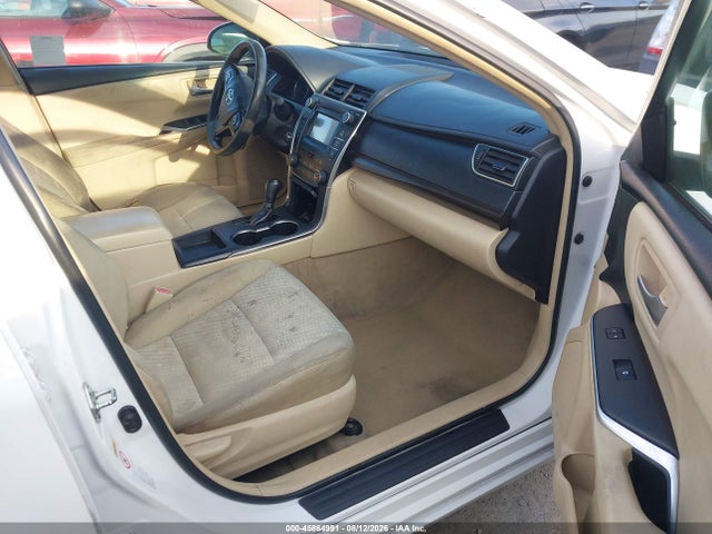 4T1BF1FK0GU555275 Toyota CAMRY LE