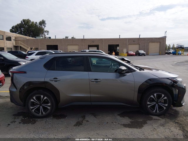 2023 Toyota Bz4x Xle მანქანა იყიდება აუქციონზე, vin: JTMAAAAA0PA025712, აუქციონის ნომერი: 45865024