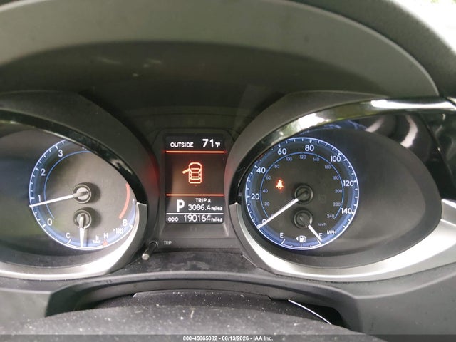 45865082 :رقم المزاد ، 2T1BURHE1FC235331 vin ، 2015 Toyota Corolla S Plus مزاد بيع