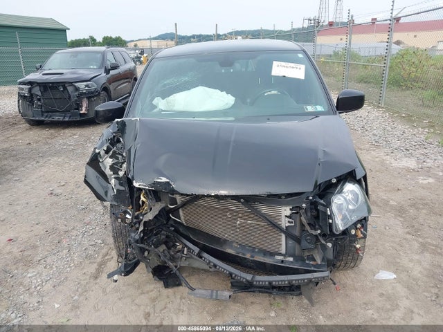 2019 Dodge Grand Caravan Gt მანქანა იყიდება აუქციონზე, vin: 2C4RDGEG5KR677855, აუქციონის ნომერი: 45865094