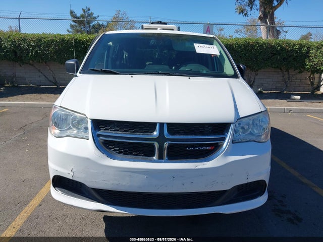 45865123 :رقم المزاد ، 2C7WDGBG0JR303730 vin ، 2018 Dodge Grand Caravan Se مزاد بيع