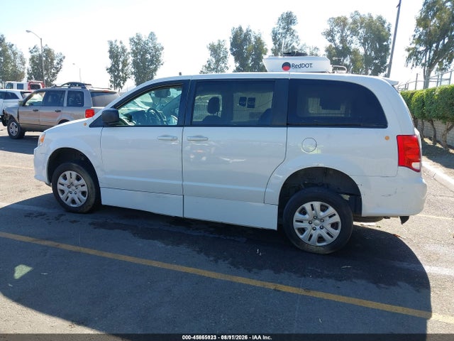45865123 :رقم المزاد ، 2C7WDGBG0JR303730 vin ، 2018 Dodge Grand Caravan Se مزاد بيع
