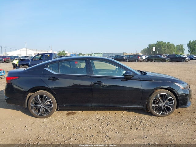 Продажа на аукционе авто 2023 Nissan Altima Sr Intelligent Awd, vin: 1N4BL4CW0PN399762, номер лота: 45865184