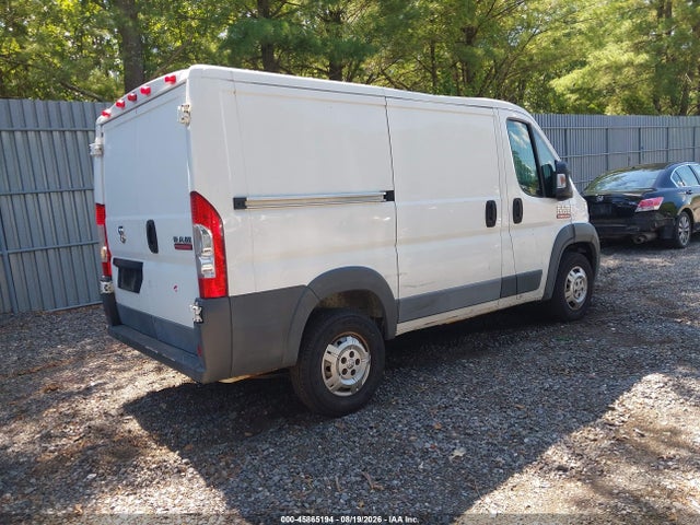 2014 Ram Promaster 1500 Low Roof მანქანა იყიდება აუქციონზე, vin: 3C6TRVNG3EE100458, აუქციონის ნომერი: 45865194