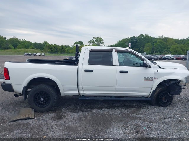 Продажа на аукционе авто 2017 Ram 3500 Tradesman  4x4 6'4 Box, vin: 3C63R3CL7HG661954, номер лота: 45865237