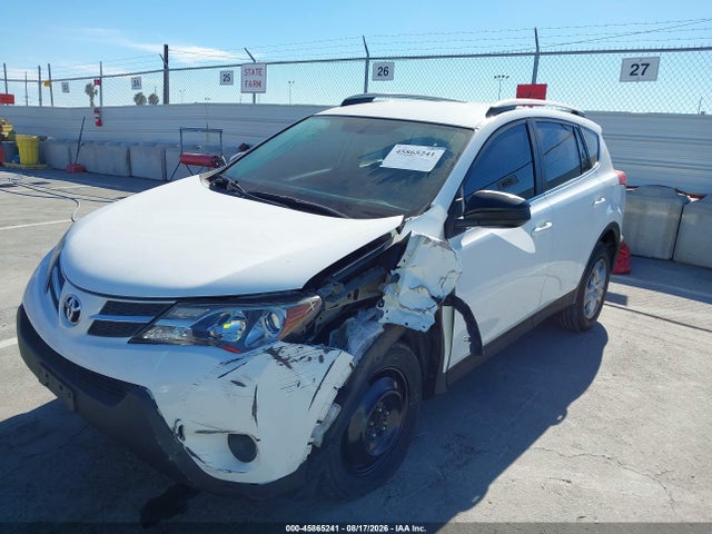 Toyota RAV4 LE 2015 2T3ZFREV5FW177212 Image 6