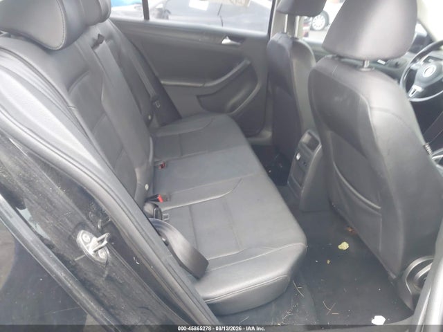 2011 Volkswagen Jetta 2.5l Se მანქანა იყიდება აუქციონზე, vin: 3VWBZ7AJ2BM369017, აუქციონის ნომერი: 45865278